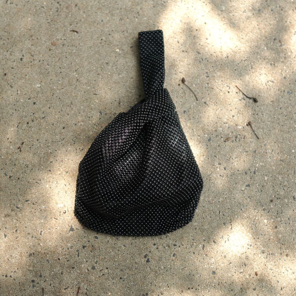 Jessica McClintock Black Logan Ball Mesh Evening Pouch Convertible Knot Bag